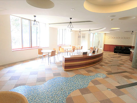 ロビー 1階ロビー