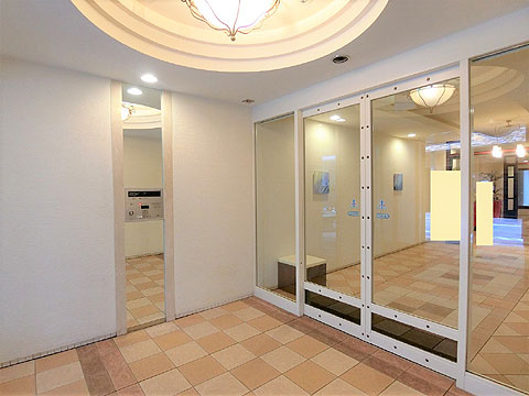 エントランス B1エントランス