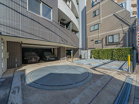 駐車場　★★機械式駐車場