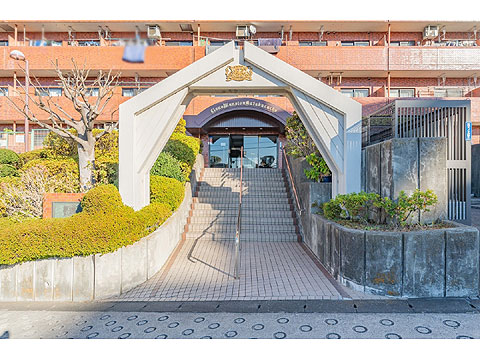 エントランス　エントランス外観１