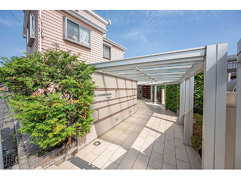 現地外観写真　外観２