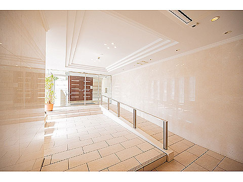 エントランス　エントランス３