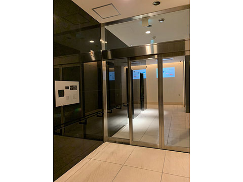 エントランス　サブエントランス（オートロック）