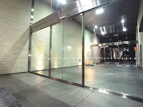 エントランス ダブルオートロック