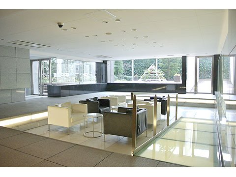 ロビー　来客との談話に使えるロビー