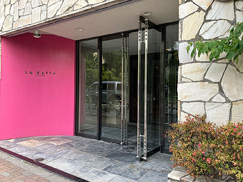 エントランス　エントランス