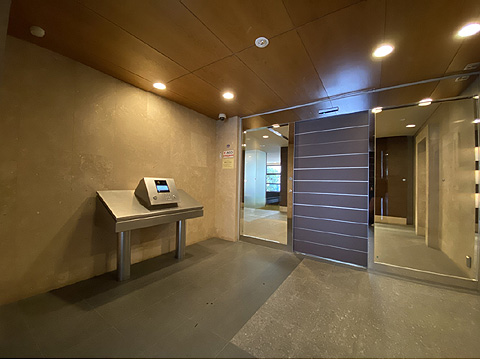 エントランス エントランス