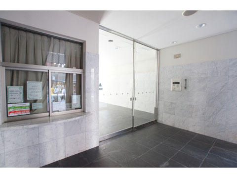 エントランス 風除室