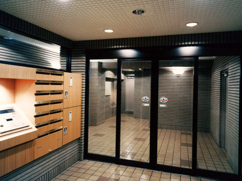 その他共用部 風除室