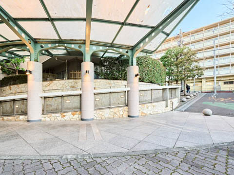 その他共用部　エントランス2