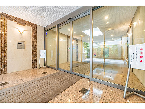 エントランス　オートロック