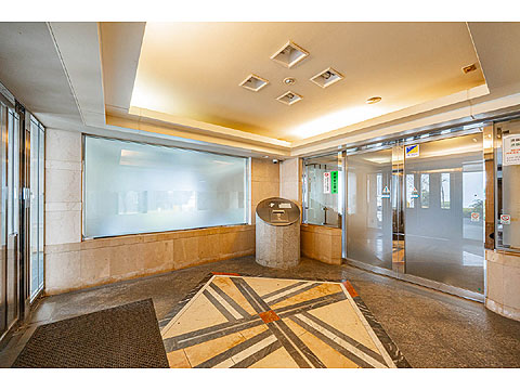 ロビー　20250308_0008