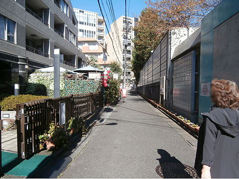 その他共用部 物件前通り