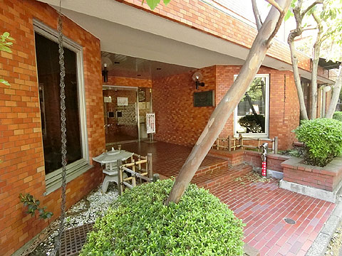 エントランス　エントランス