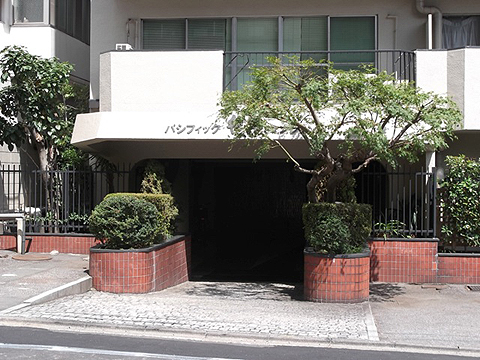 その他共用部 エントランス1