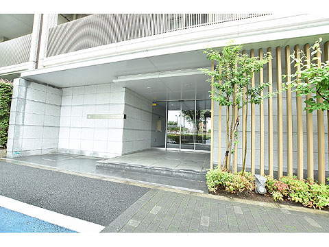 エントランス メインアプローチ