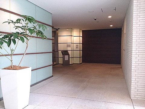 エントランス　エントランスホール