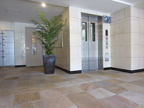 ロビー　エントランスロビー