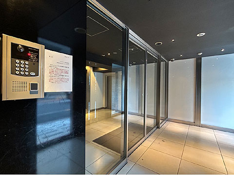 エントランス エントランス