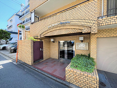 エントランス　エントランス