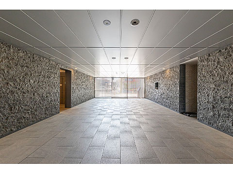 ロビー エントランス内部