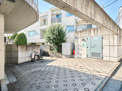 その他共用部　エントランス1