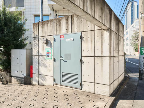 その他共用部　エントランス2