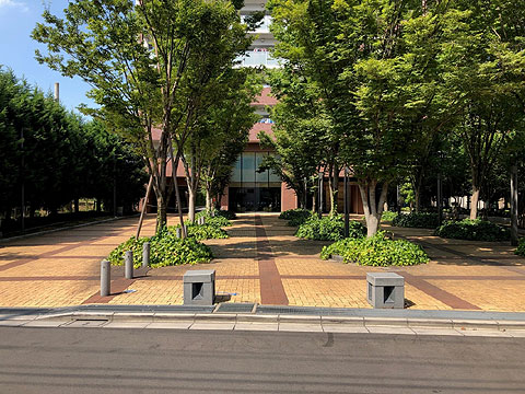 その他共用部 レーベン川口エントランスアプローチ