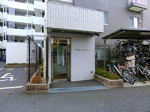 現地外観写真 サブエントランス