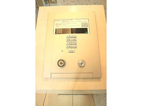 エントランス　インターホン