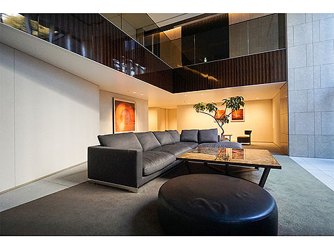 ロビー　ブランズ麻布狸穴町の共用部 (4)