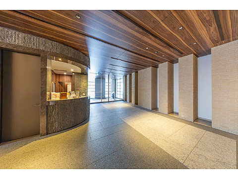 ロビー コンシェルジュデスク