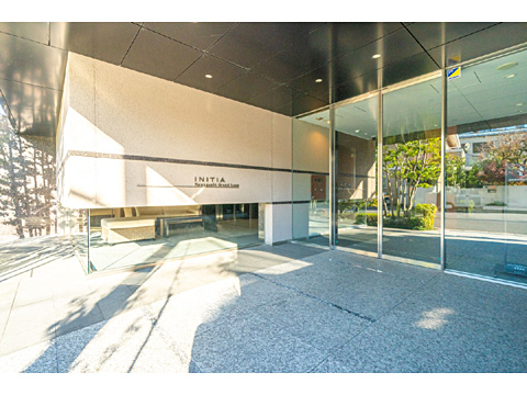 エントランス エントランス