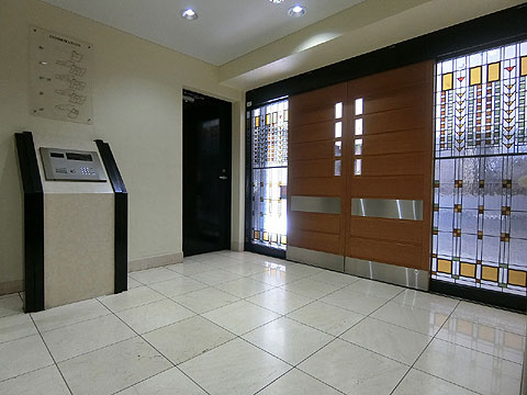 エントランス　風除室