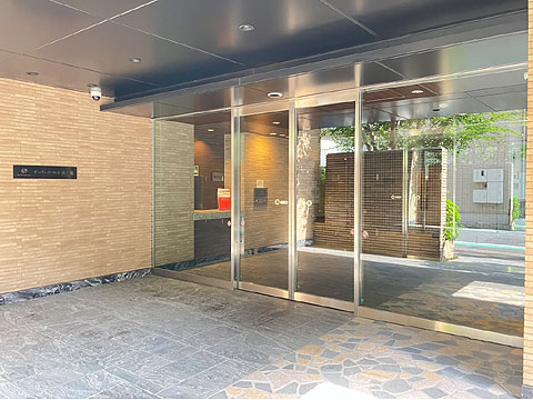 エントランス　IMG_0408