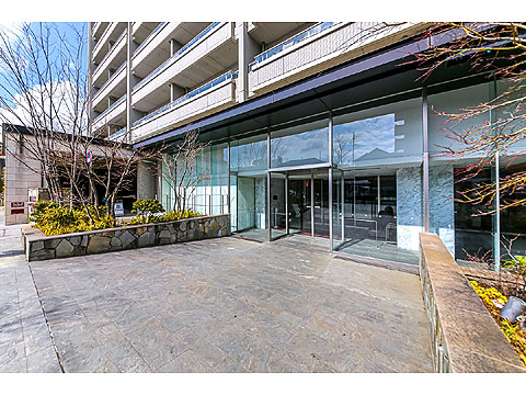 エントランス .エントランス外観