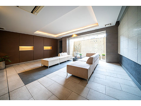 エントランス　エントランスホール