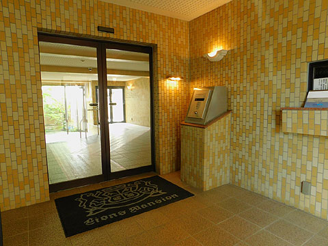 エントランス　風除室