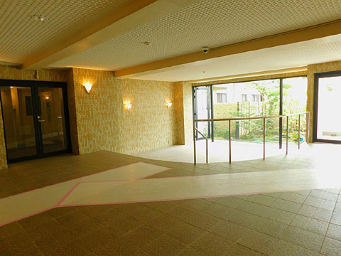 ロビー　エントランスホール