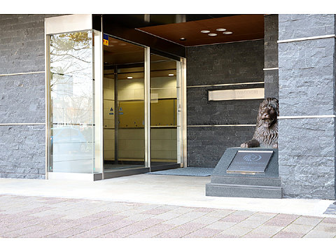 エントランス　ライオンズ平和大通りファーストコート11