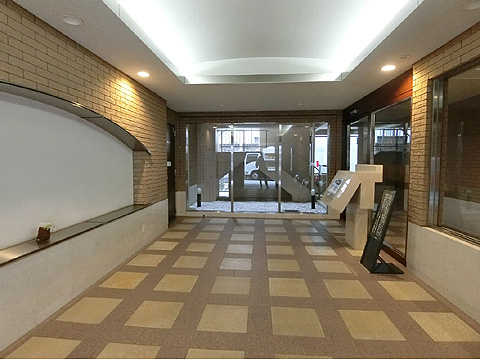 エントランス　ロビー