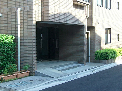 その他共用部　エントランス2