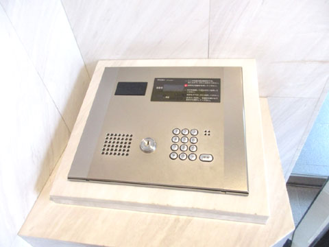 エントランス　IMG_2038