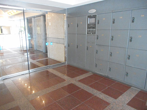 エントランス 宅配ボックス