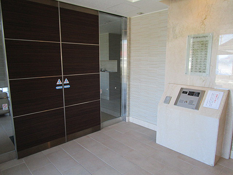 その他共用部 風除室