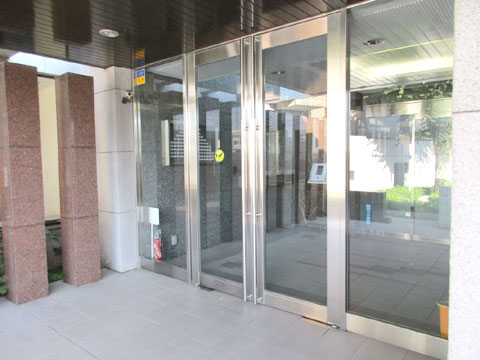 エントランス　IMG_1936