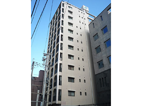 現地外観写真　ダイナコート県庁前外観