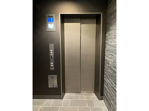 その他共用部 モニター付きエレベーター