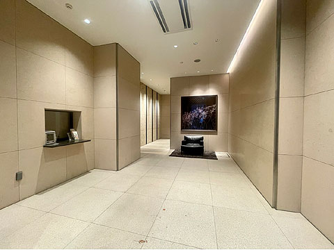 エントランス　エントランスホール