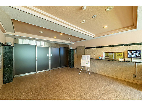 ロビー　5B7A3746